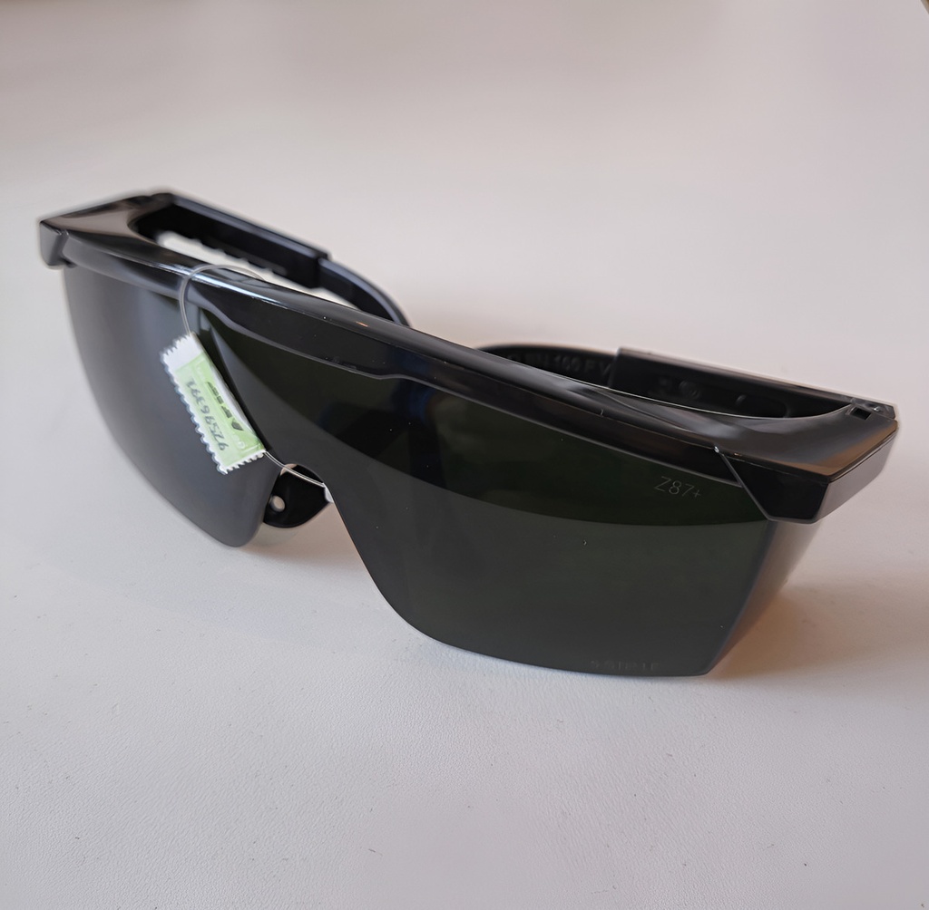 Anteojos Proteccion Laser Verdes Oscuros  Certificados